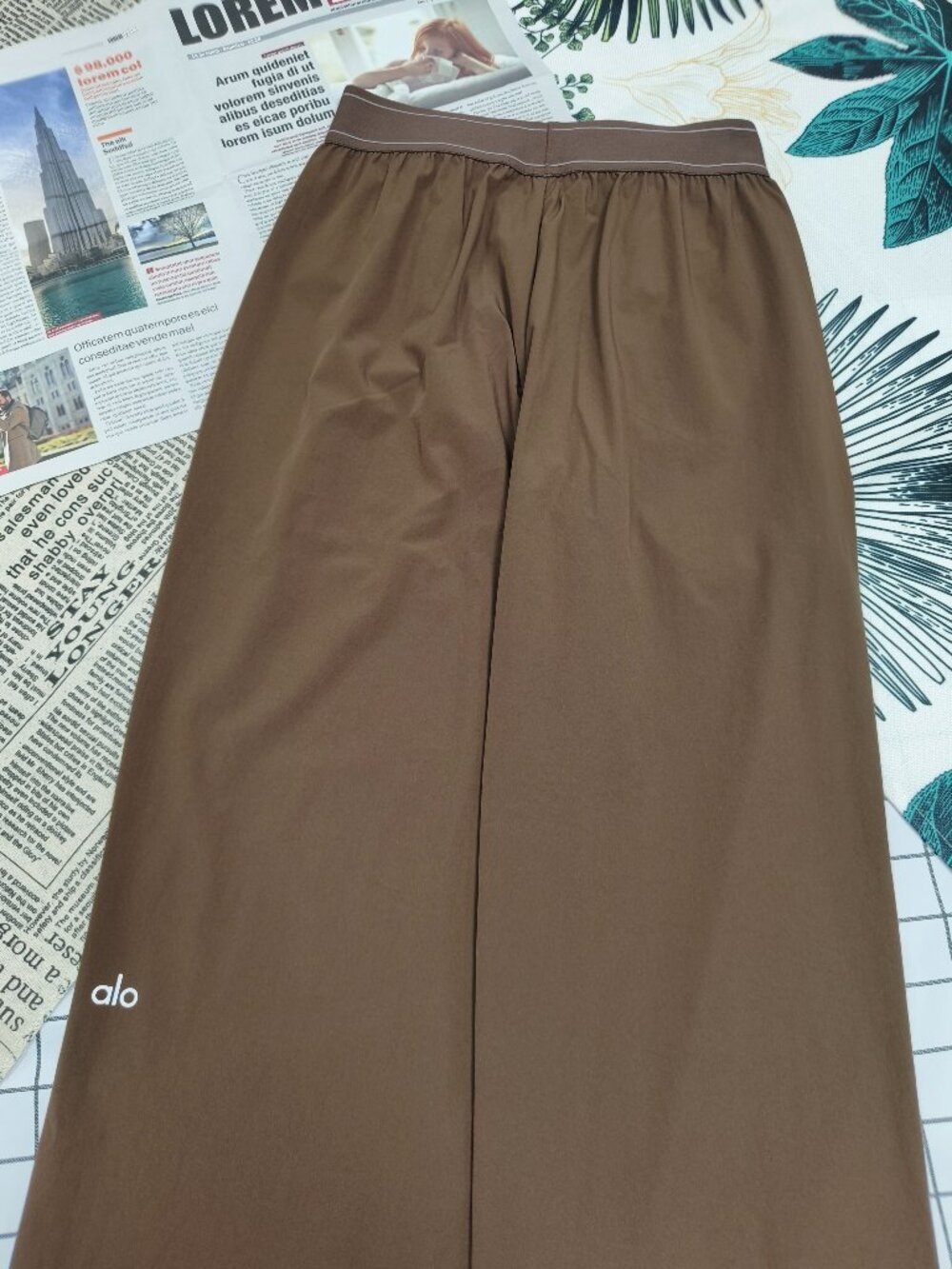 ALO Yoga Suit Up Trouser Espresso Brown🛒Wide Leg Relaxed Fit Pants💵Regular - Picture 5 of 7